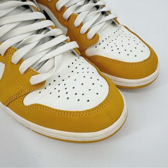 Nike Air Jordan 1 Retro High OG Yellow Ochre DZ5485-701 Size 11 EUC - Picture 5 of 10